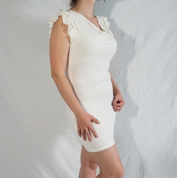 Beautiful woman's stretchy top - Picture 10 of 10